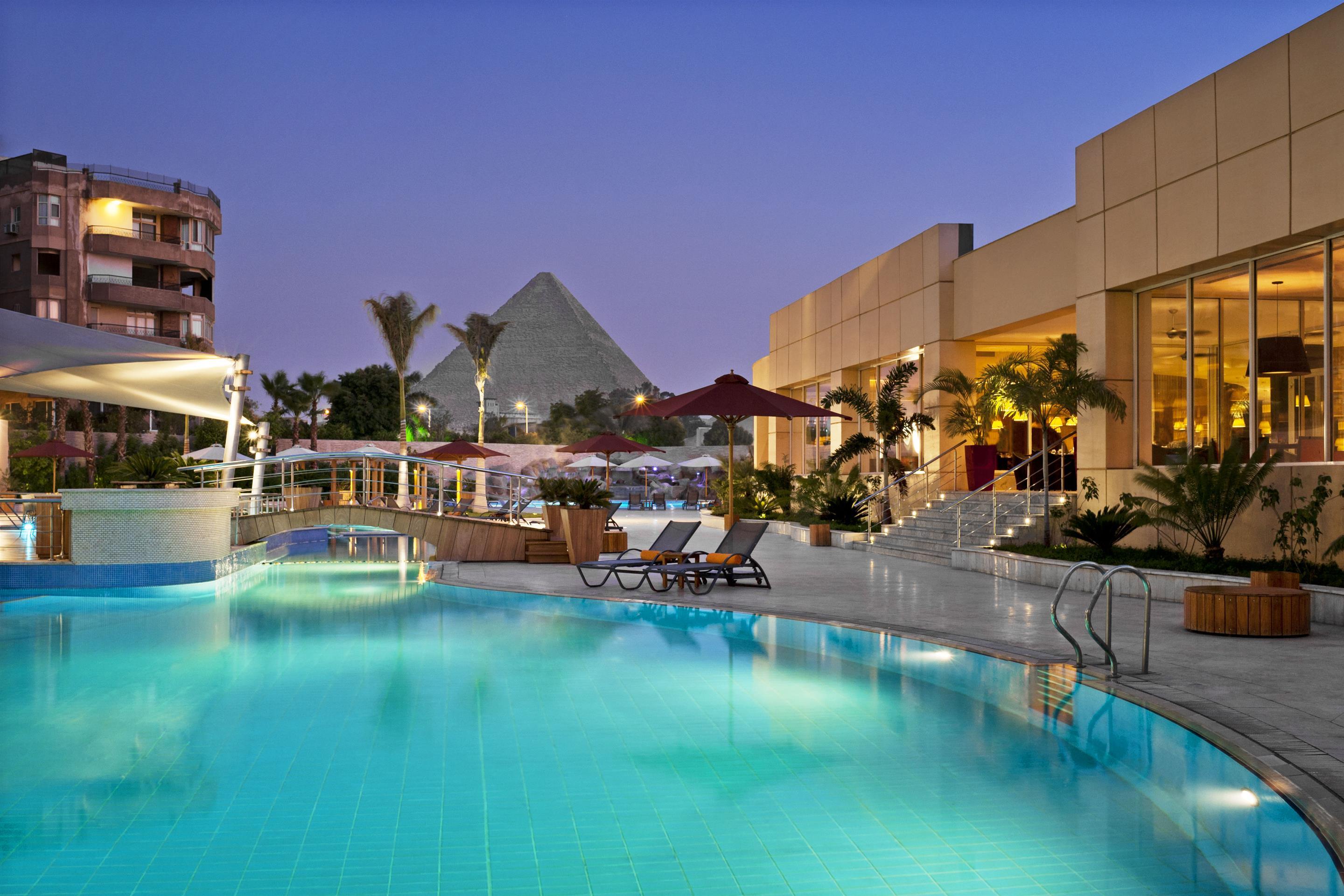 Le Meridien Pyramids Hotel & Spa Giza Εξωτερικό φωτογραφία