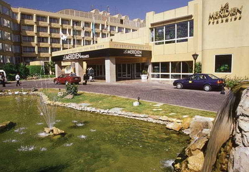 Le Meridien Pyramids Hotel & Spa Giza Εξωτερικό φωτογραφία