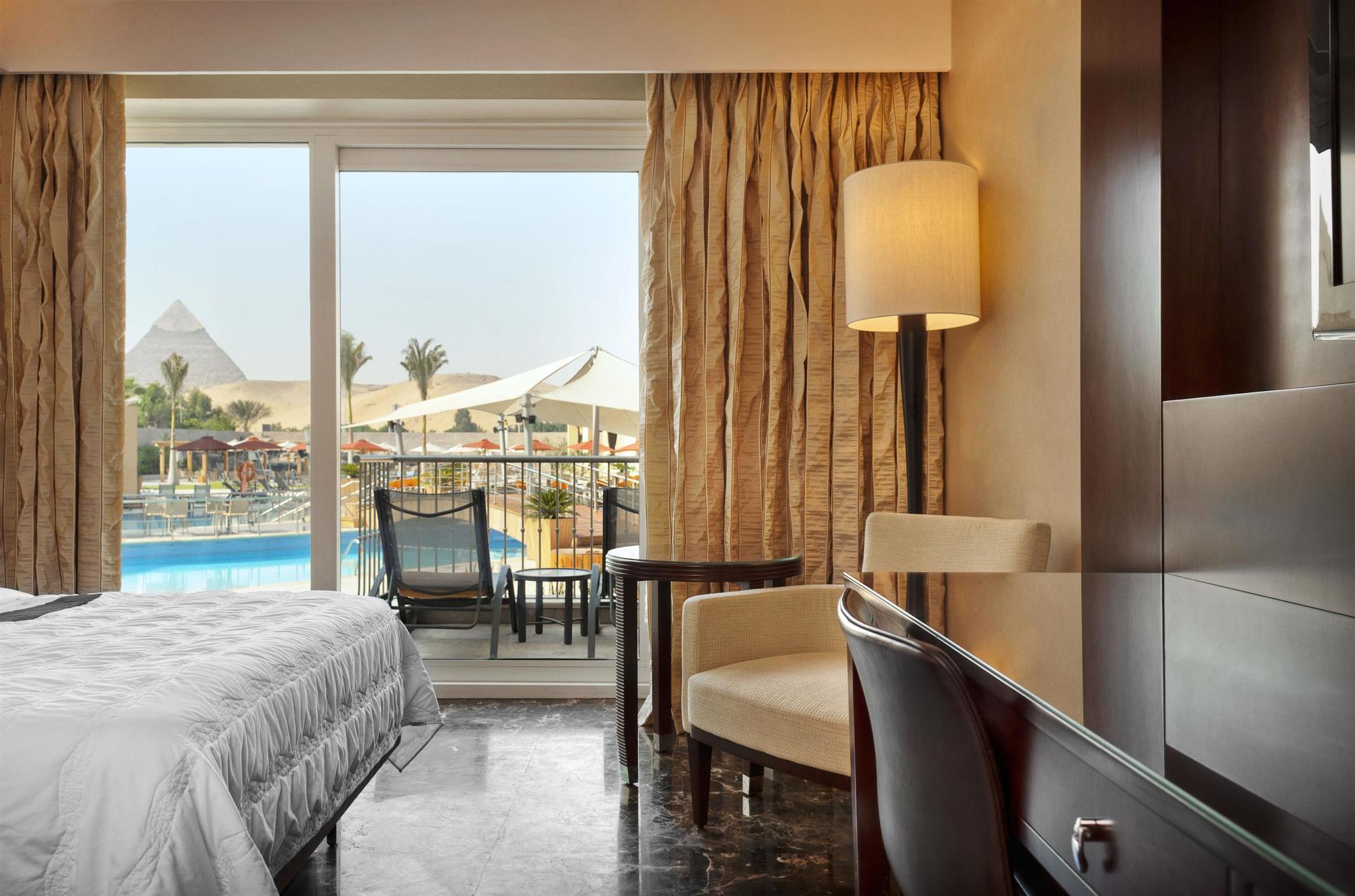 Le Meridien Pyramids Hotel & Spa Giza Εξωτερικό φωτογραφία